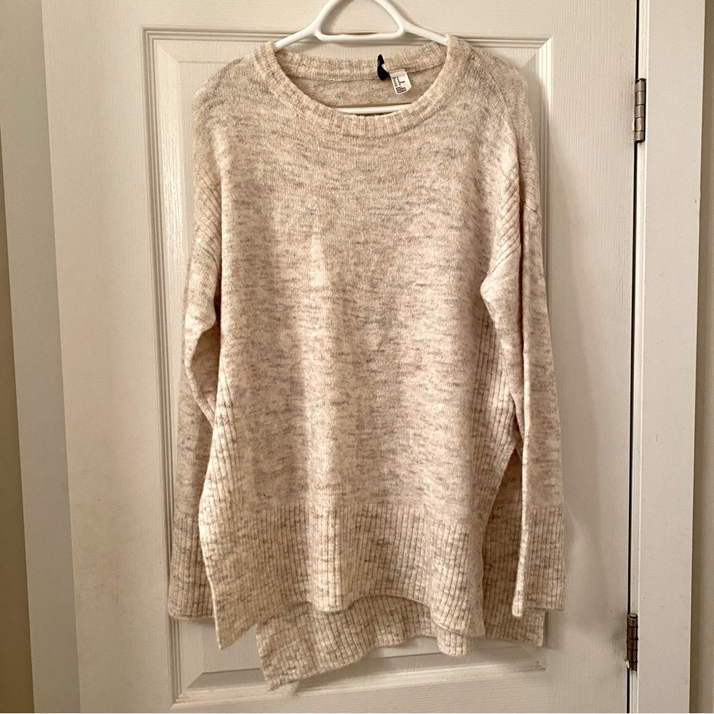 H&M Divided Long Cream Beige Sweater